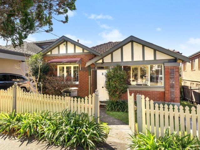 Non conservation, non heritage listed a blank canvas in the heart of Chatswood