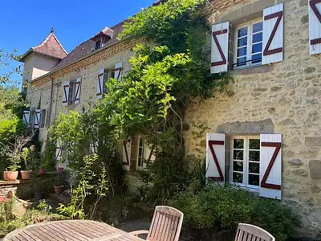 Nonards 19120 Achat / Vente maison 8 pièces t8 piscine jardin
