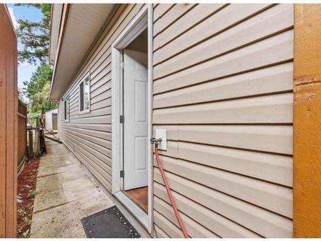 None house for lease | Listing ID R3151 | Royal LePage