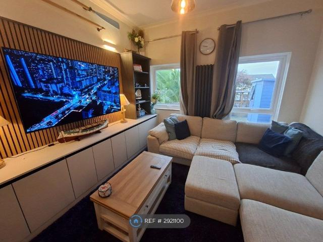 Ashfield Gardens, Falmouth TR11, 2 bed terraced house to rent, £1,300 pcm | PrimeLocation