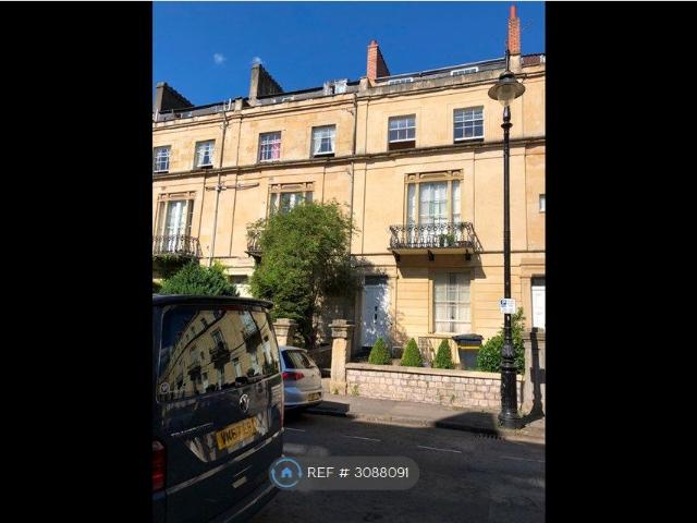 Westbourne Place, Bristol BS8, 4 bed maisonette to rent, £3,500 pcm | PrimeLocation