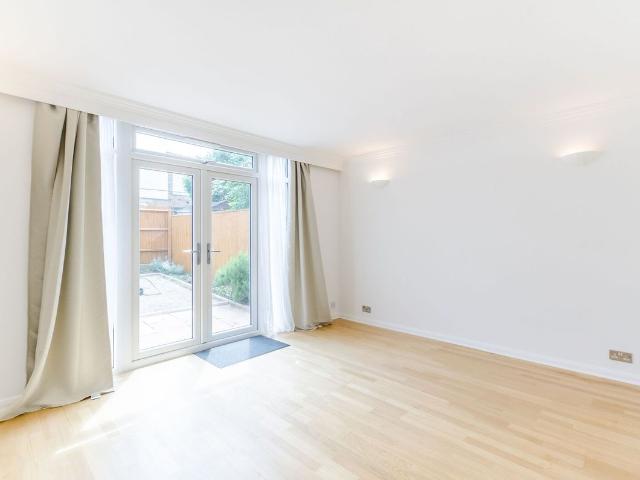 None, 4 bed end terrace house to rent, £1,085 | PrimeLocation