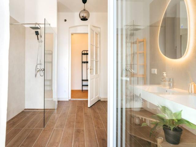 NOOR | Bright Horizon 2BR Apt • City View &Balcony, Graz Amsterdam Apartments for Rent