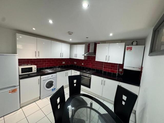 Noor Court, 49 Raven Row E1, 1 bed property to rent, £1,050 pcm | PrimeLocation
