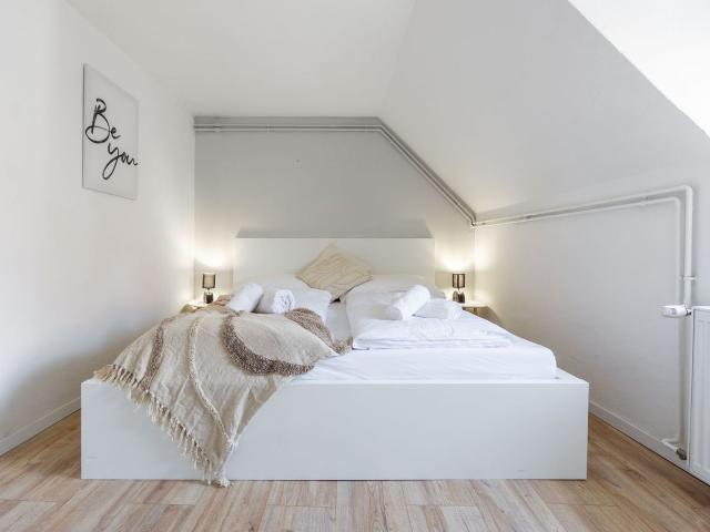 NOOR STAY | Central 2 Bedroom Apartment near Kunsthaus, Graz Amsterdam Apartments for Rent