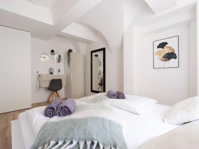 NOOR STAY | Dolce Vita in City Center, Graz Amsterdam Apartments for Rent