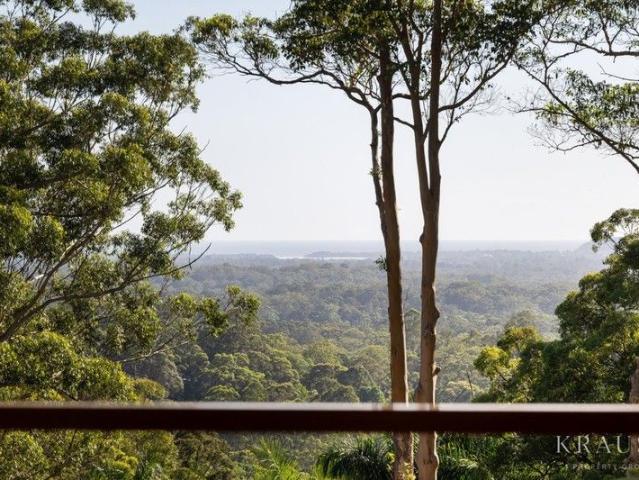 Noosa Hinterland Haven with Views