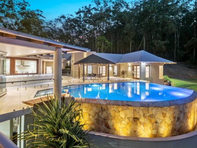 Noosa Hinterland Luxury Dual Living