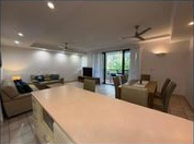 Noosaville Riverside Hideaway