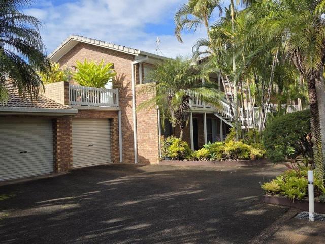 NOOSAVILLE, WALK TO EVERYTHING