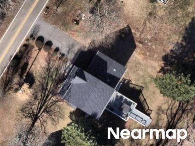 Noble Rd