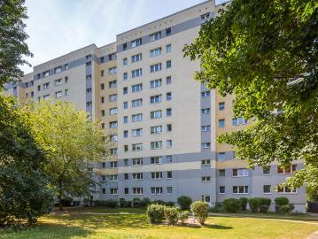 NOCH IM BAU Wir modernisieren Ihre Familienwohnung mit großem Wohnzimmer und Balkon Grundriss verändert!