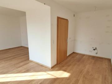 Nöchling herrliche 3 Zimmer Maisonettewohnung mit eigenem Badeteich