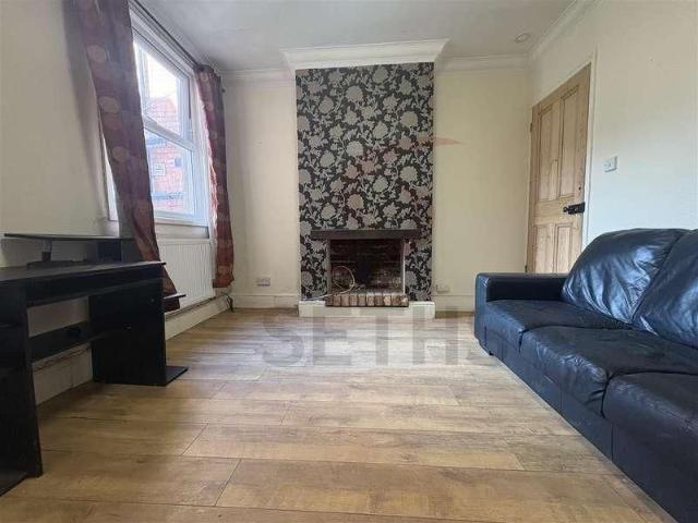 Noel Street, Off Narborough Road, Leicester, LE3