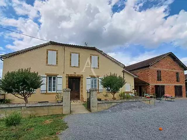 Nogaro 32110 Achat / Vente maison 6 pièces t6 au dernier étage