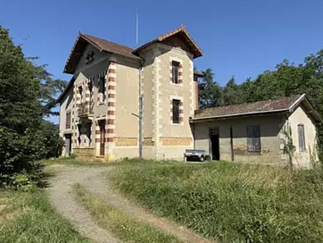 Nogaro 32110 Achat / Vente maison 9 pièces t9