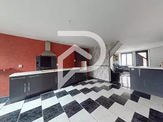 Nogent 52800 Achat / Vente maison 5 pièces t5 au dernier étage terrasse