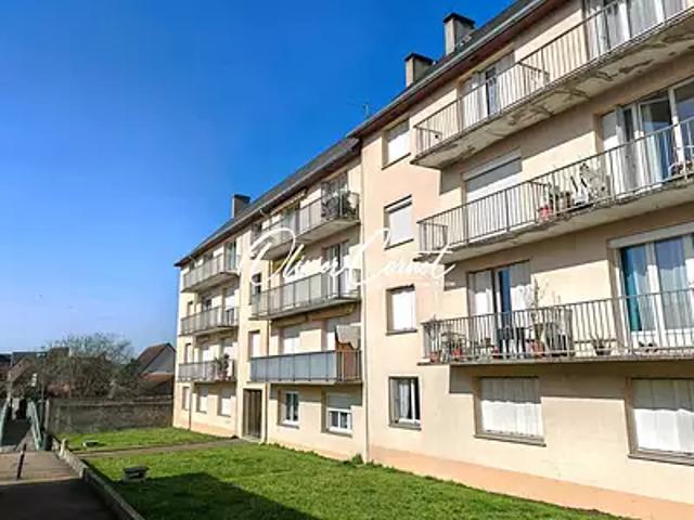 Nogent le Rotrou 28400 Achat / Vente appartement 4 pièces t4 cave balcon