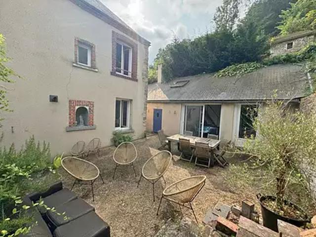 Nogent le Roi 28210 Achat / Vente maison 6 pièces t6 au dernier étage cave
