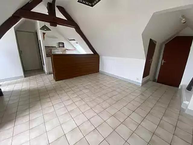 Nogent le Roi 28210 Achat / Vente appartement 2 pièces t2 au dernier étage