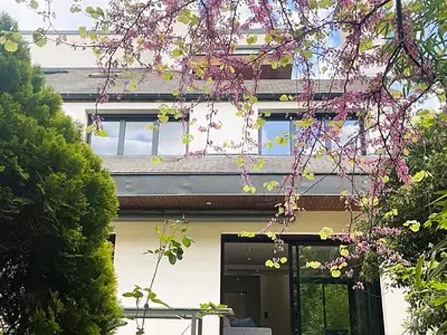 Nogent sur Marne 94130 Achat / Vente maison 8 pièces t8 au dernier étage terrasse