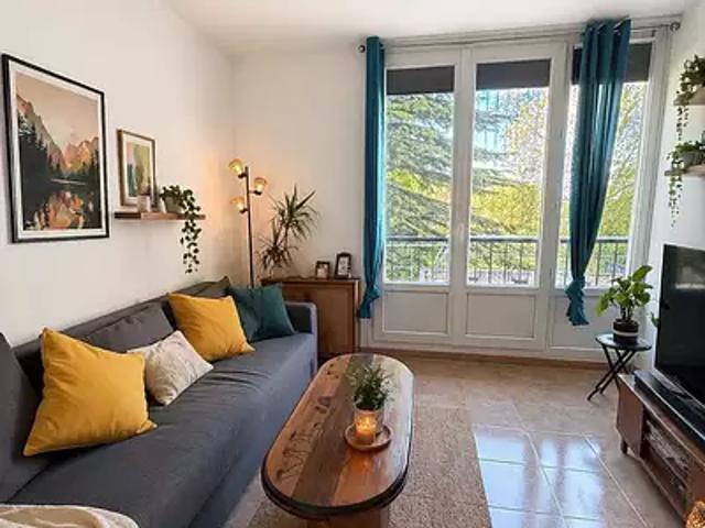 Noisy le Grand 93160 Achat / Vente appartement 2 pièces t2 parking