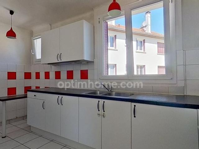 Noisy le Grand Les Richardets Appartement de 3 pièces de. 75m² Noisy le Grand