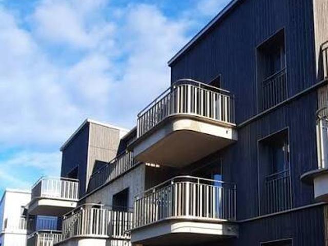 Noisy le grand Maison 101 m² Jardin & Parking