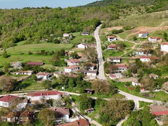 Nokta Emlak Tan Çukurpınar Köyü'nde 563 M² Arsa İçerisinde Ev.