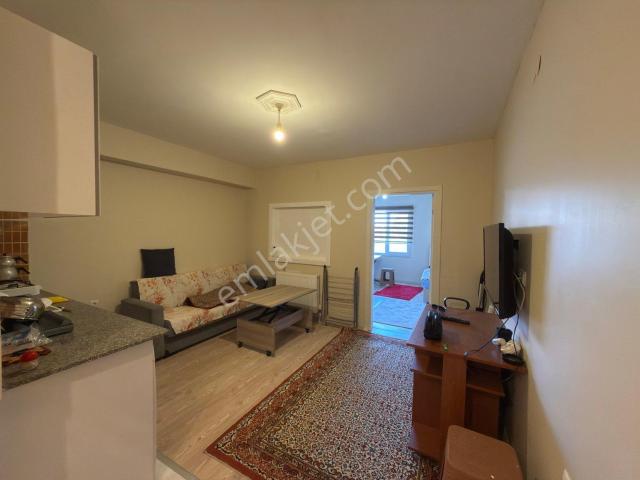 Nokta Emlak’dan Kiralık Full Eşyalı 1+1 Daire