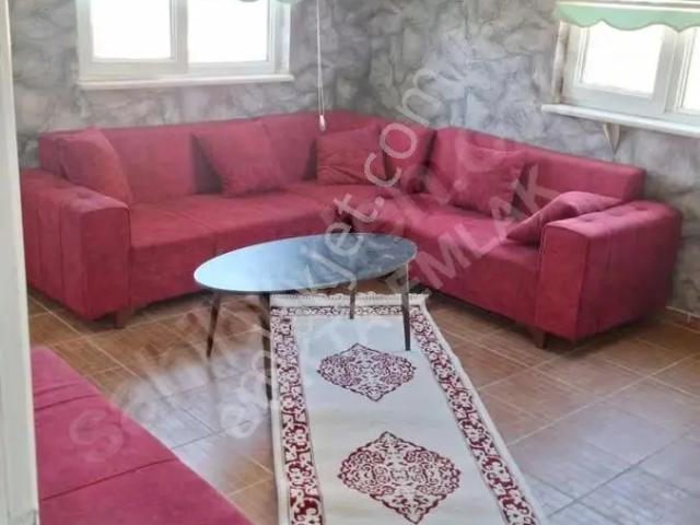Nokta Emlakdan Görükle Merkezde Eşyalı Geniş M2 Satılık 1+1