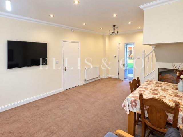 Nolton Place, HA8, Edgware