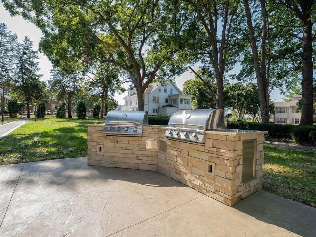 Nolia on the Hill 1 Bedroom Apartment for Rent at 2905 S Lees Summit Rd, Independence, MO 64055 Glendale