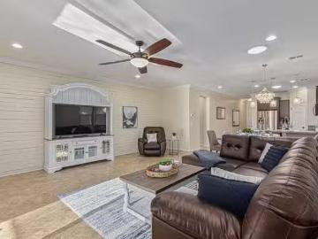 North 119th Drive
