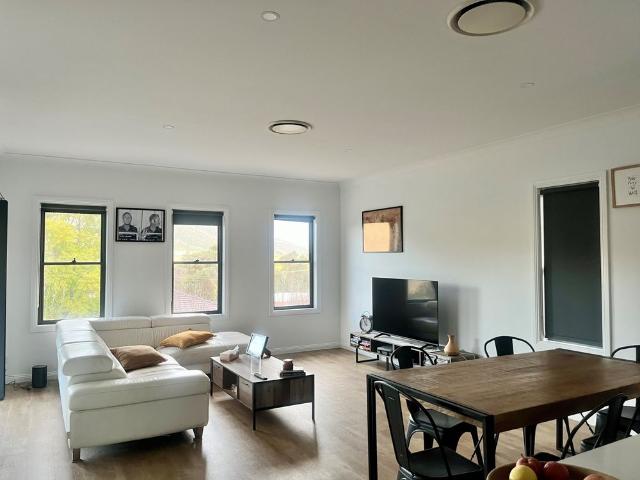 NORTH TAMWORTH Three Bedroom Duplex in a Prime Location
