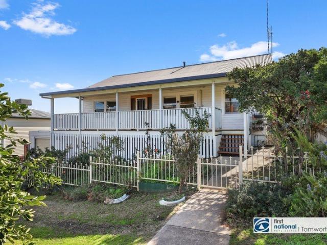 NORTH TAMWORTH Location, Views & Character
