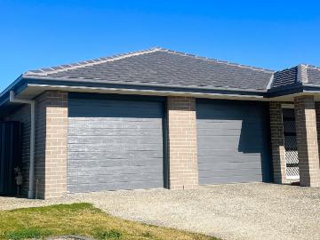 NORTH TAMWORTH Modern 2 Bedroom Living