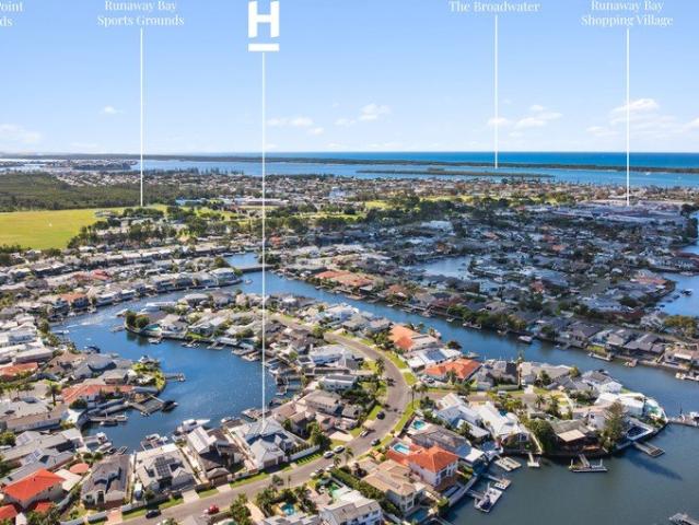 NORTH TO WATER, LARGE FAMILY HOME, CUL DE SAC STREET