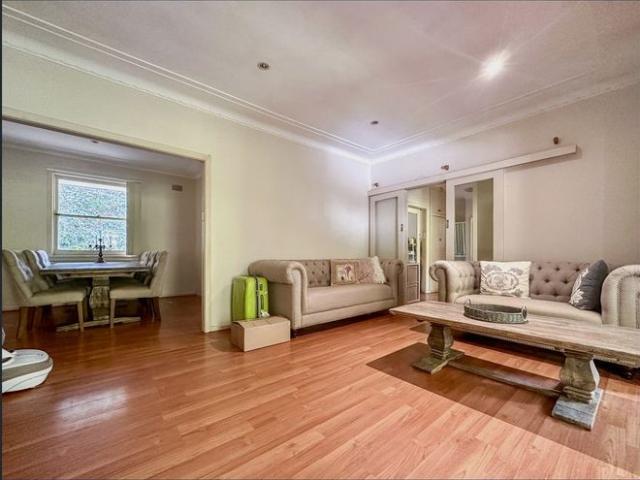NORTH TO REAR FAMILY HOME FOR LEASE