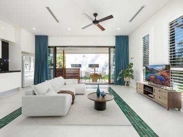 Middle Harbour, Castlecrag, Sydney, New South Wales, Snapper Island