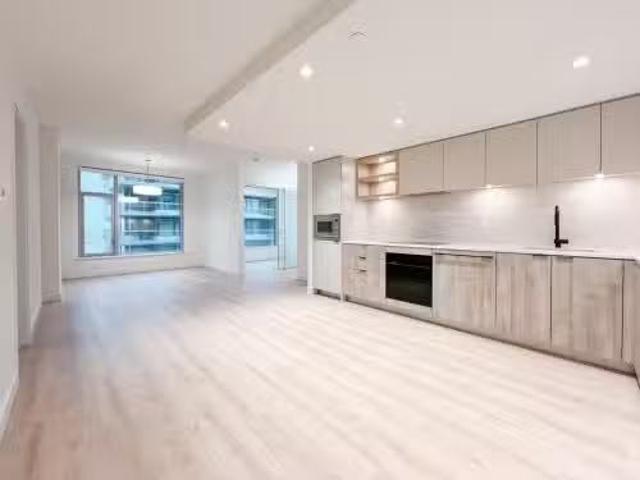 North Vancouver, BC, None lease for lease Listing ID R3081571
