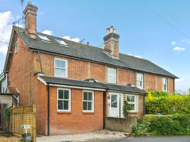 North View Cottages, Grayswood Common Grayswood, Haslemere 3 bedrooms Property for lettings Seymours