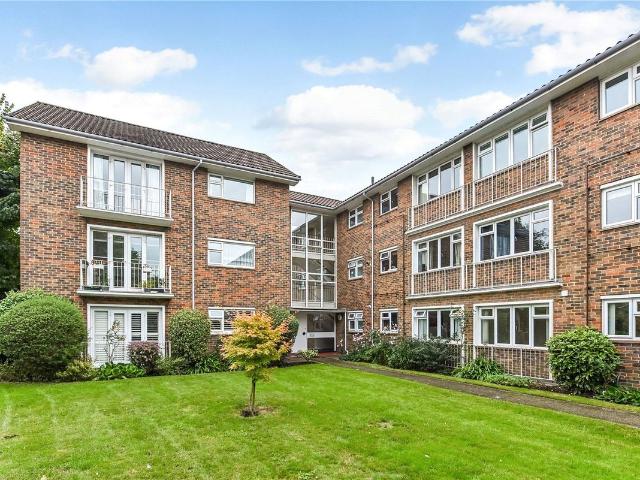 North Walls, Regnum Court PO19, 2 bed property to rent, £1,400 pcm | PrimeLocation