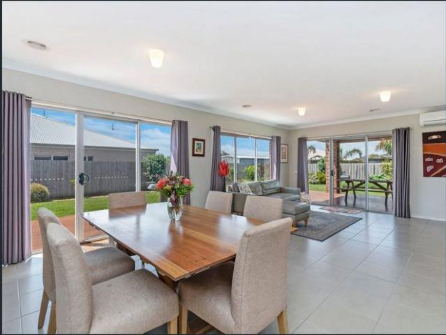 NORTH WARRNAMBOOL FAMILY HOME