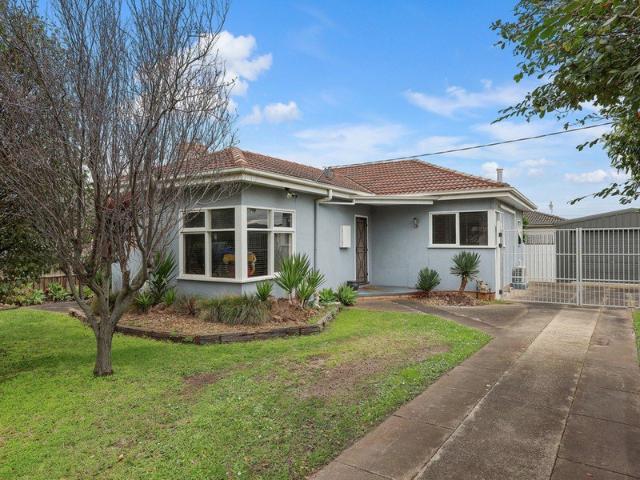 NORTH WARRNAMBOOL HOME OR INVESTMENT