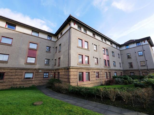 North Werber Place, Edinburgh EH4, 2 bed flat to rent, £1,300 pcm | PrimeLocation