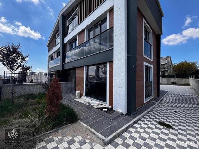 NORTH&WEST GYM'DEN Prestijli Konumda İleri Natamam Lüks Villa