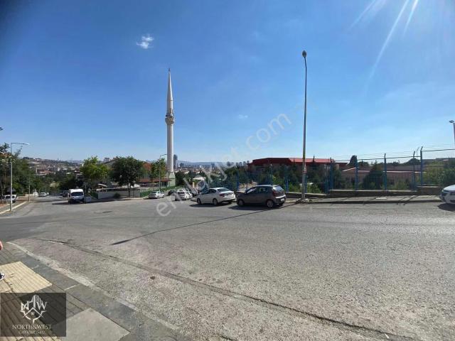 North&west Gayrimenkulden Gata Hastanesi Karşısı Kiralık Daire