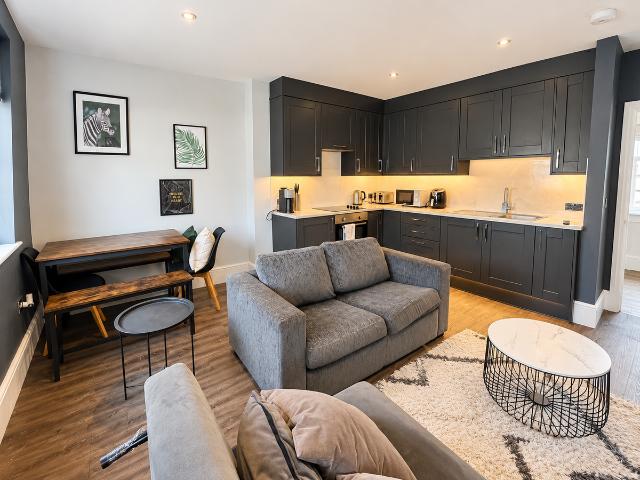 North West House, Brighton BN1, 1 bed flat to rent, £1,450 pcm | PrimeLocation
