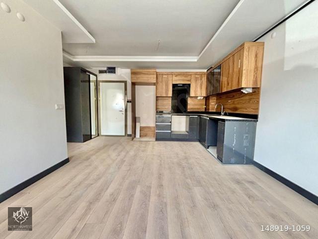 NORTH&WEST'TEN TAMAMINA KREDİLİ İNCEK MEYDANDA SATILIK 1+1 DAİRE